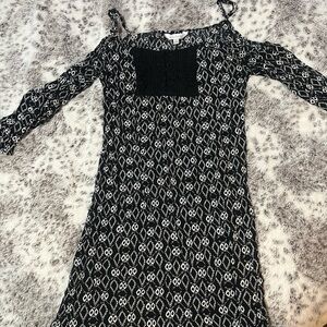 Charming Charlie Black and White Long Sleeve Dress